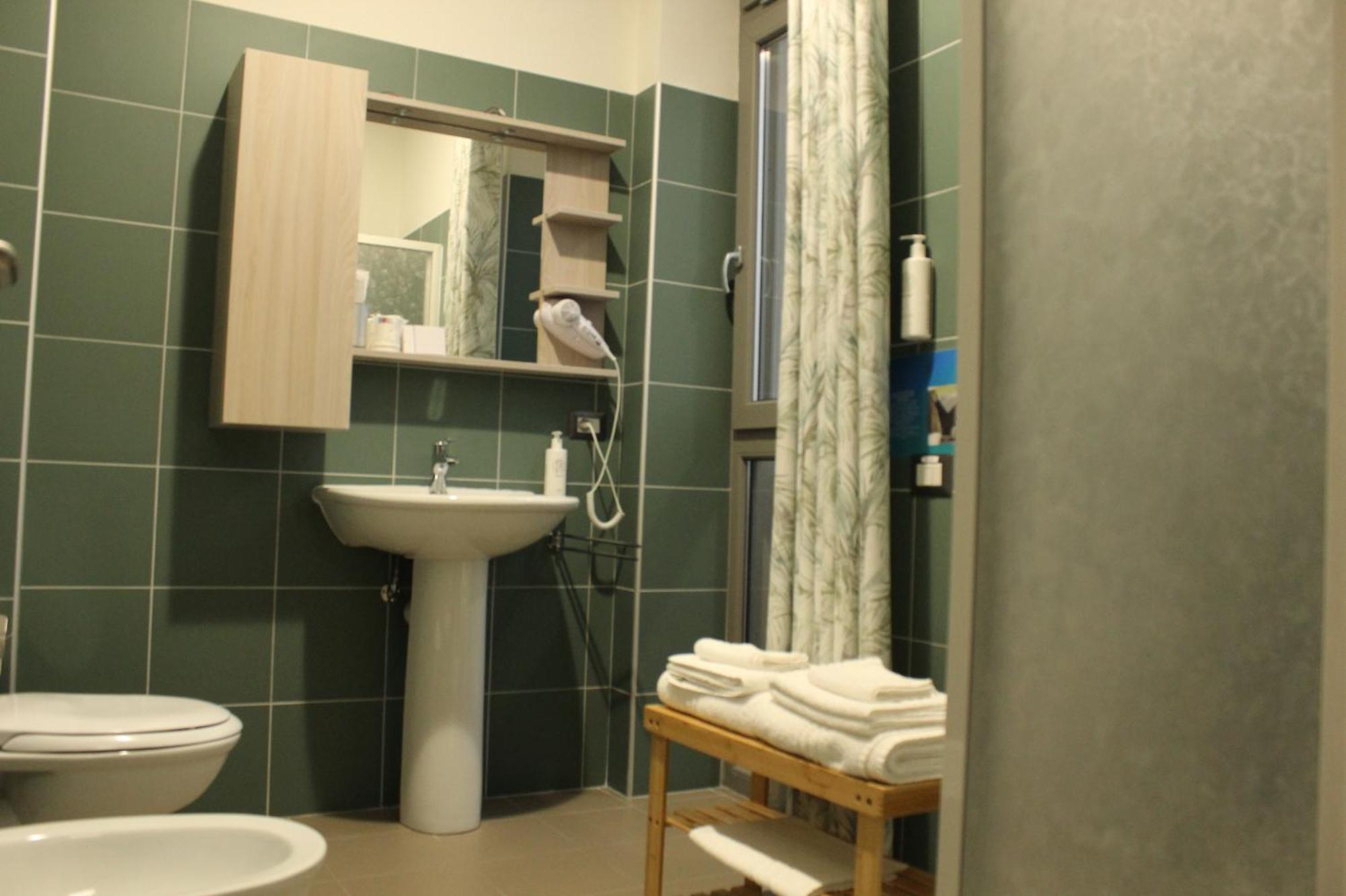 Volpedo Hostel Екстериор снимка
