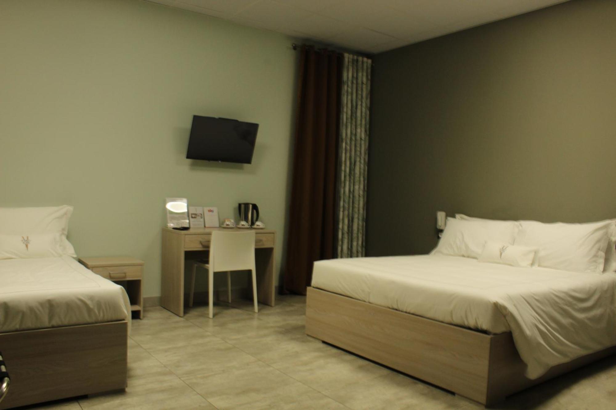 Volpedo Hostel Екстериор снимка